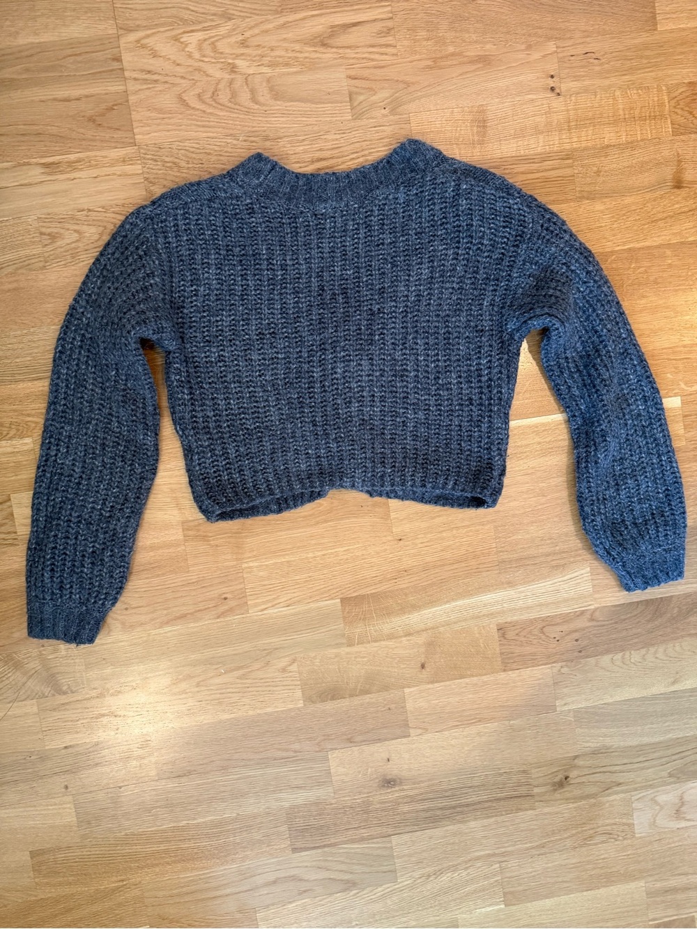 Urban Outfitters Charcoal Cable Knit Button Cardigan - Picture 2 of 11